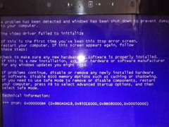 电脑蓝屏代码0x000000b4怎么解决？